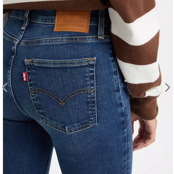 Levi's Blue Skinny Jeans with Signature Stitching Size 27 - Picture 1 of 7